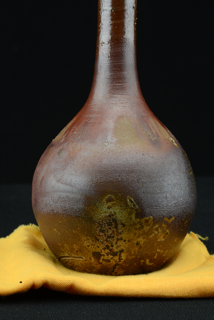 bizen flower vase